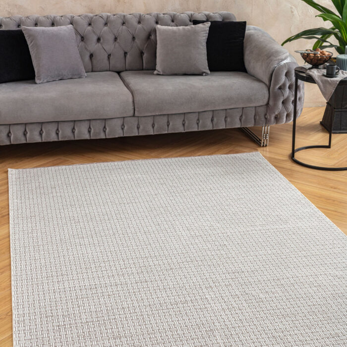 RİVA-008